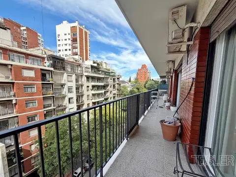 Departamento 4 ambientes con 2 baños