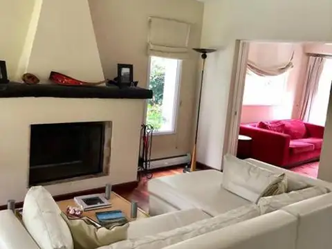 HB BIENES RAICES VENDE  CASA MUY COMODA EN LA COLINA , EXCELENTE ACCESO