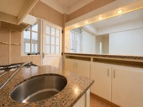 Depto Tipo Casa en Venta 60 años