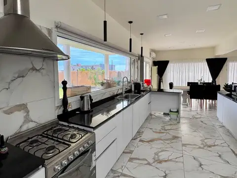 Casa en Alquiler al Sur