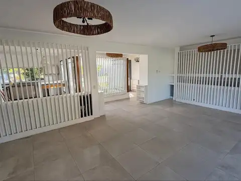 Casa en Venta al Este