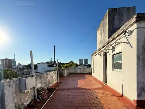 Departamento en Venta en Boedo (Caseros al 4000) de 6 amb.