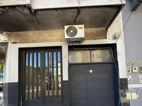 Caseros  al 4000