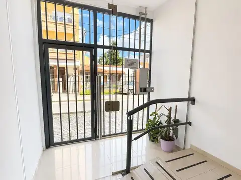 Venta depto 3 ambientes c/cichera. San Justo