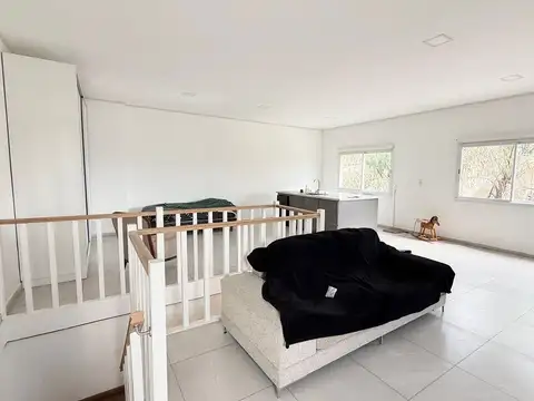 Depto Tipo Casa en Venta de 2 ambientes