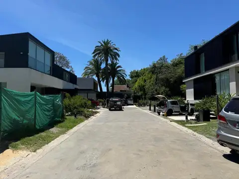 Terreno en Venta en Schoenstatt, USD 350.000