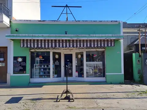 VENTA LOCAL CON VIVIENDA BELLA VISTA