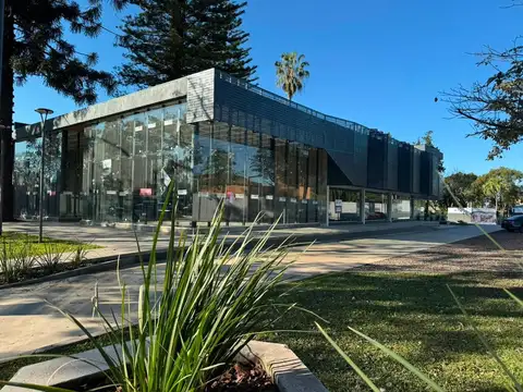 Local en Alquiler en Yerba Buena, Tucumán
