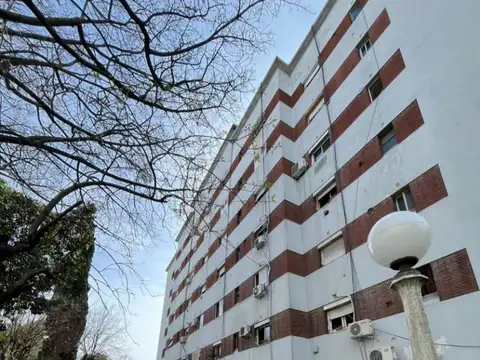 Departamento en Venta - 3 Dormitorios 1 Baño - 70mts - Parque Avellaneda