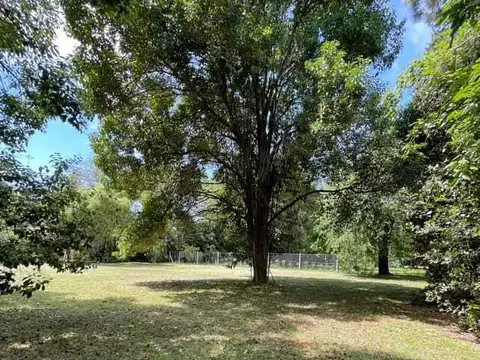 Terreno en Venta 37  mts Fondo