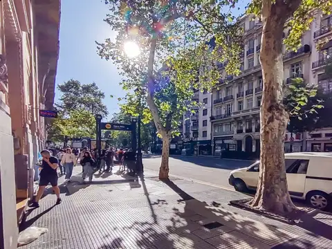 Local en Venta en San Nicolás, USD 19.500