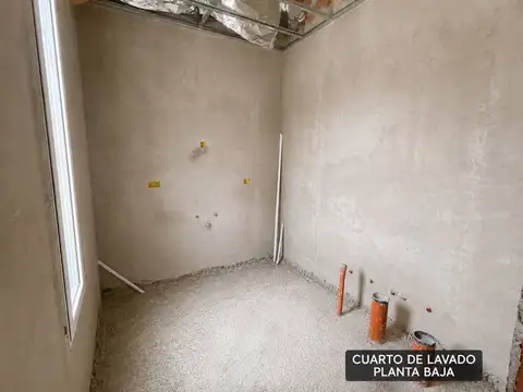 VENTA CASA DE DISEÑO EN CONSTRUCCION ZONA SUR