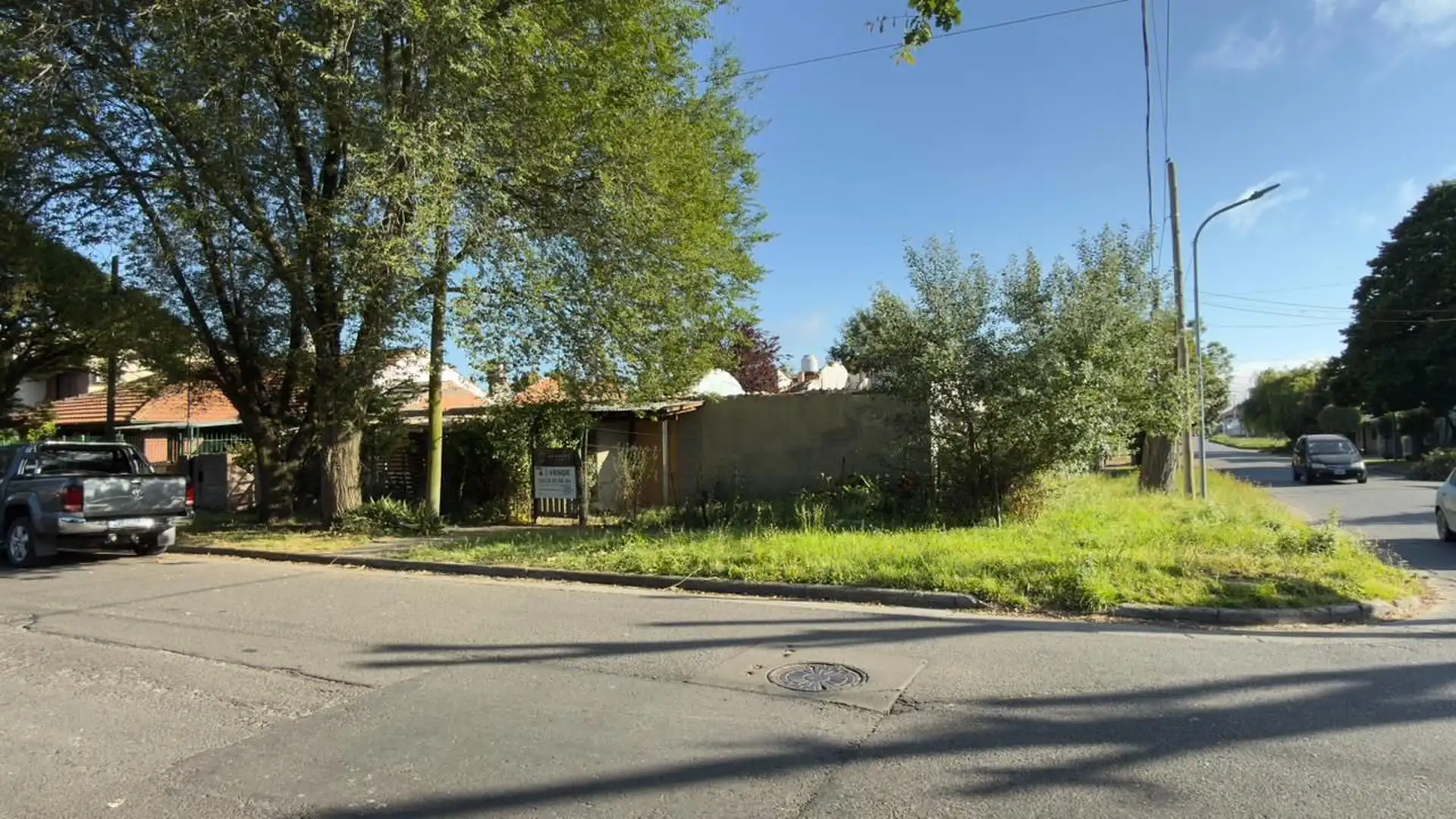 Lote en esquina en venta - Los Pinares - 451 m² - Ideal desarrollo