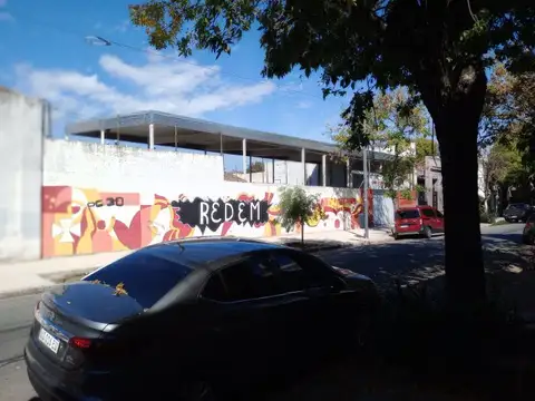 Local en Luis Viale 1131 Caballito Proximo a 4 Colegios