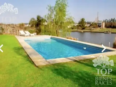 Casa  en Venta ubicado en Santa Catalina, Villanueva, Tigre