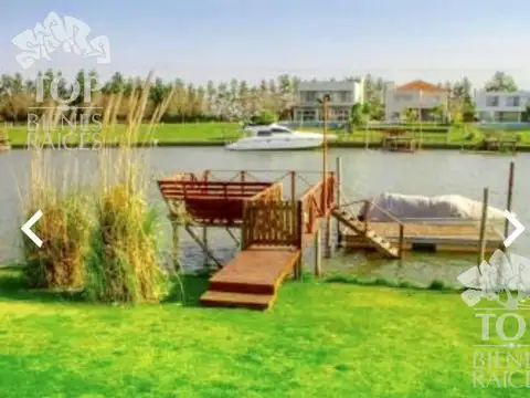 Casa  en Venta ubicado en Santa Catalina, Villanueva, Tigre