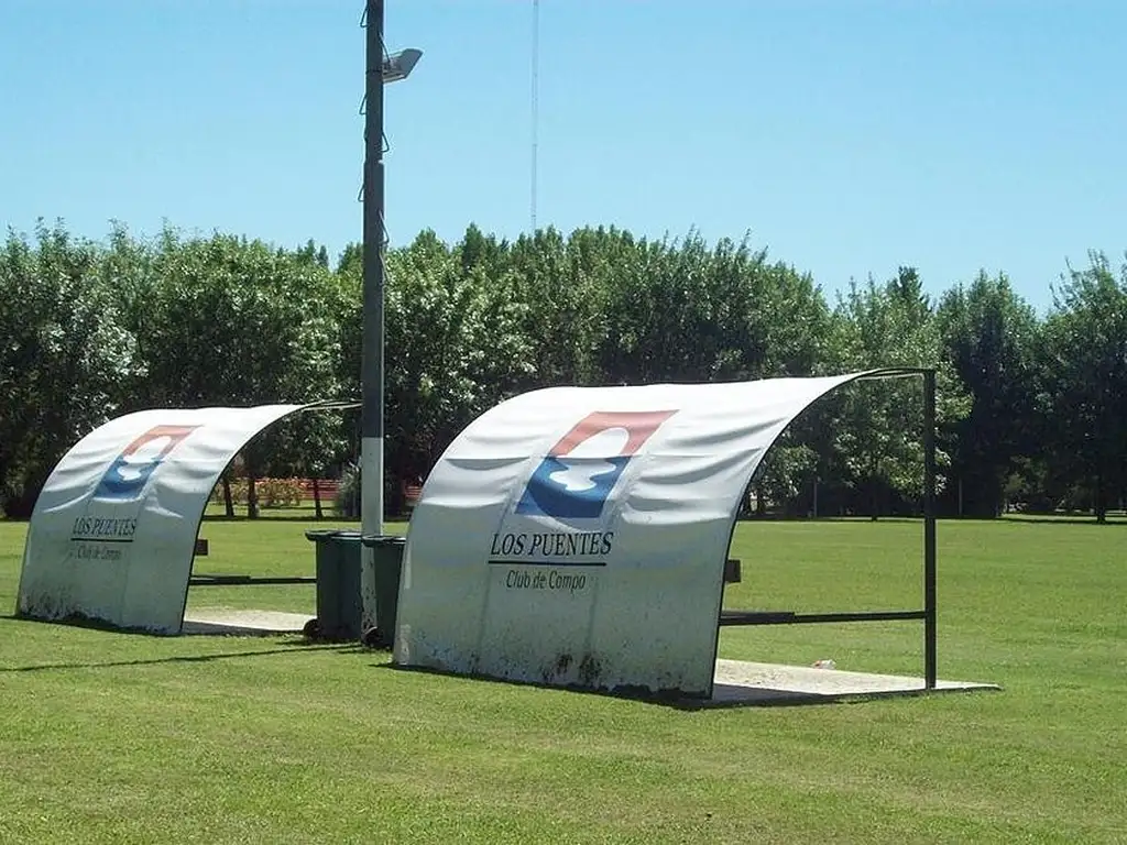 Actividades deportivas futbol, tenis, equitacion en Los Puentes