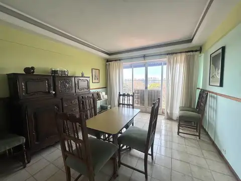 Departamento 4 ambientes con 2 baños