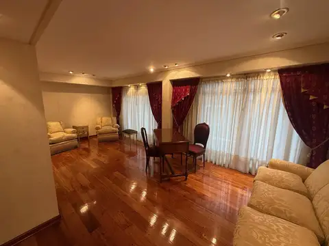 Departamento 4 ambientes con 2 baños