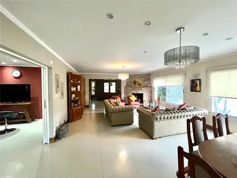 Casa en Alquiler en San Vicente, USD 2.300