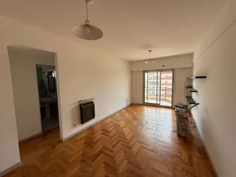 AV MELIAN 3200, Piso 7