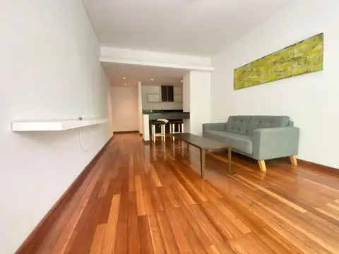 J Francisco Segui 4700, Piso 3