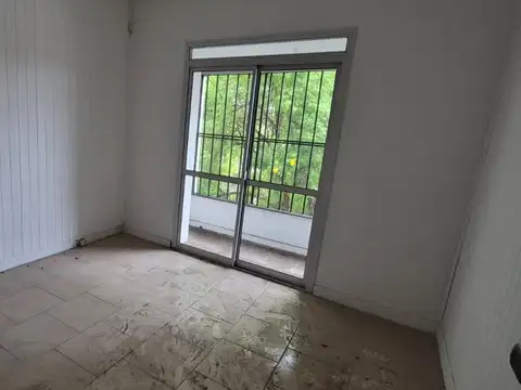 Depto Tipo Casa en Venta 46 años