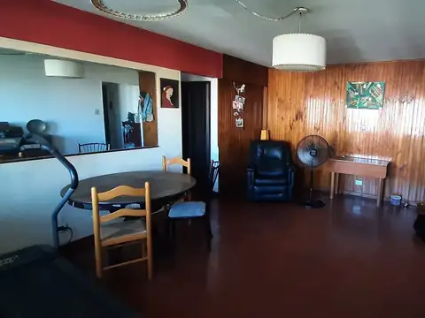 Depto 4 amb Barrio Castro.