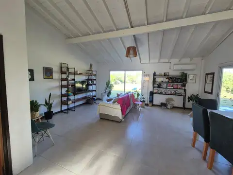 Alquiler Casa en Area 1 San Sebastian 3 ambientes sin Pileta