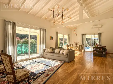 Casa en venta Los Aromos, Loma Verde