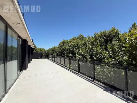 4 AMBIENTES / VENTA / COCHERA /BALCON TERRAZA