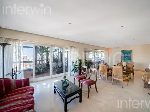 Departamento en Venta con 2 cocheras