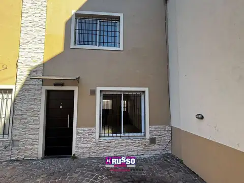 Departamento en Alquiler con 1 cocheras