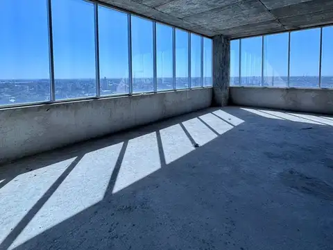 Edificio Office Tower 100