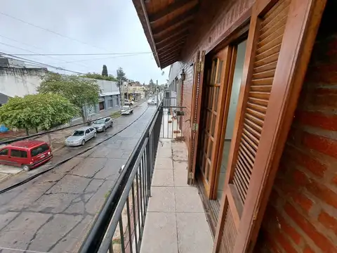 DEPARTAMENTO 2 AMBIENTES CON BALCON EN ALQUILER