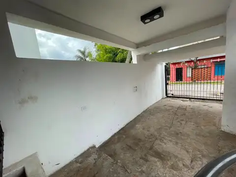Casa 4 ambientes con 4 baños