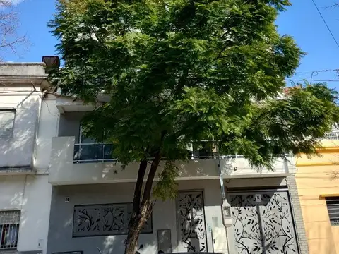 18 E/ 43 Y 44 , Piso 6