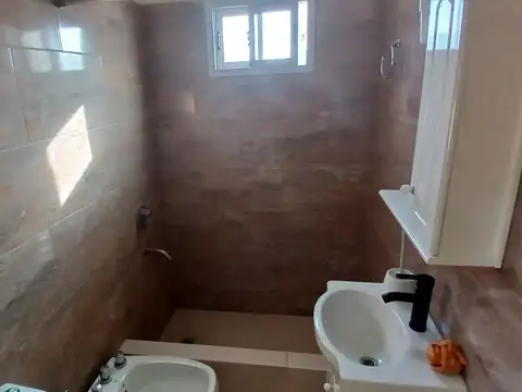 Depto Tipo Casa 4 ambientes con 1 baño