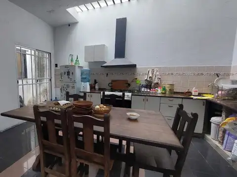 CASA 4 AMBIENTES EN VENTA, MUÑIZ, SAN MIGUEL.