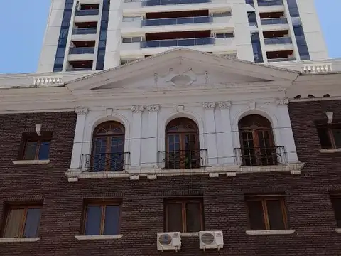 Belgrano 100, Piso 17