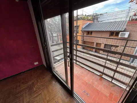 Depto Tipo Casa en Alquiler en Paternal, $ 700.000