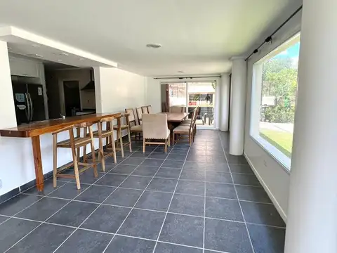 Casa en Alquiler al Noroeste