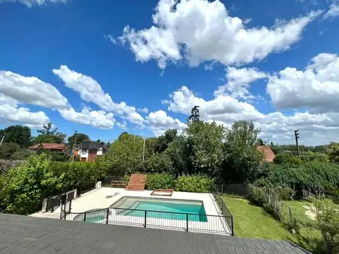 Alquiler Anual Casa 5 AMB. amoblada barrio Lomas de Benavidez Tigre