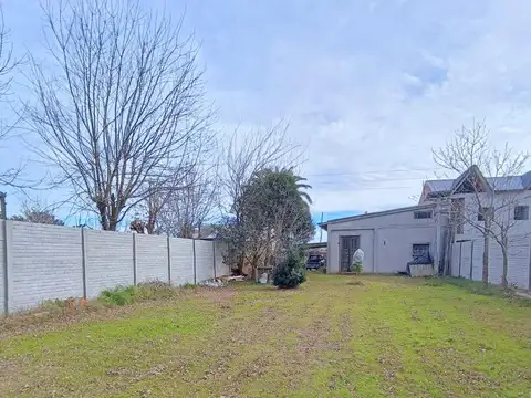 Casa en Venta con 1 cochera