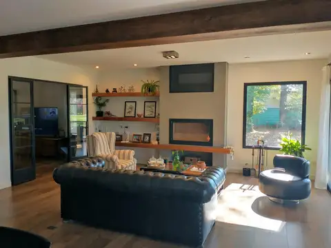 ESPECTACULAR CASA A ESTRENAR CON VISTA ABIERTA AL GOLF – LAS PRADERAS DE LUJÁN
