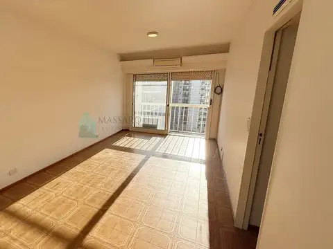 Basualdo 100, Piso 8