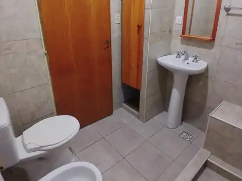 Depto Tipo Casa en Alquiler en San Justo, $ 550.000