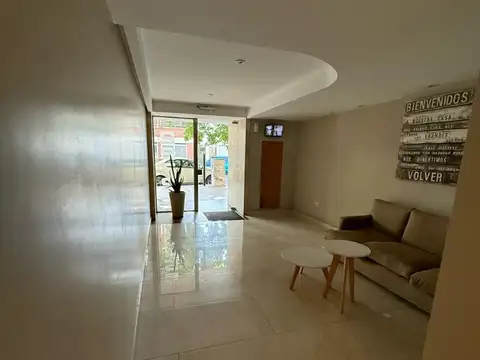 Desaguadero 2200, Piso 5