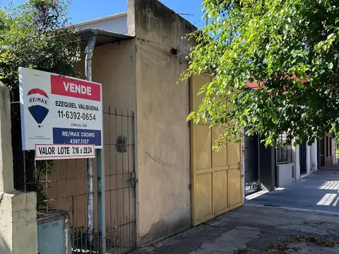 LOTE / TERRENO EN LANUS ESTE 210 m2
