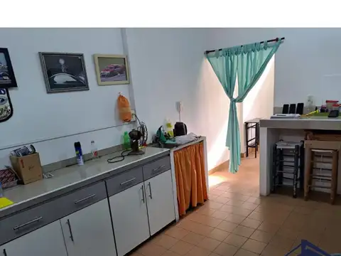 Local en Venta en Villa Lynch, USD 90.000
